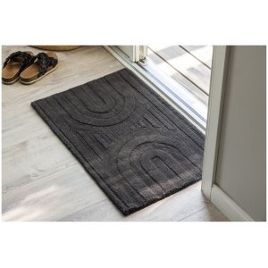 19962-166_2_m Kilimas Nora