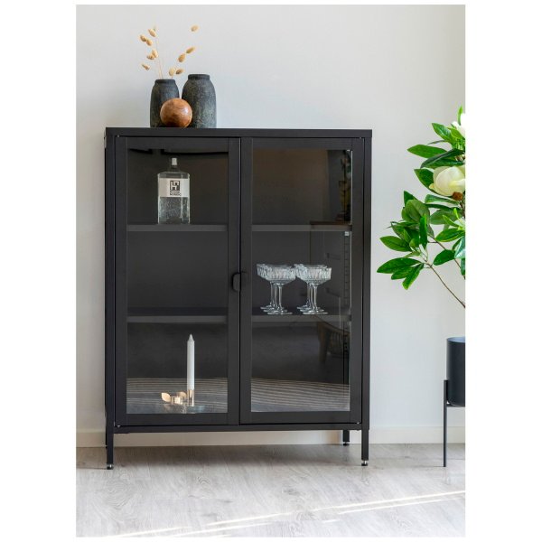 Vitrininė spinta Brisbane