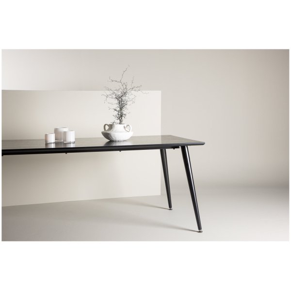 Valgomojo stalas  Dipp