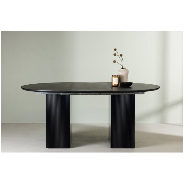 Valgomojo stalas  Matilda