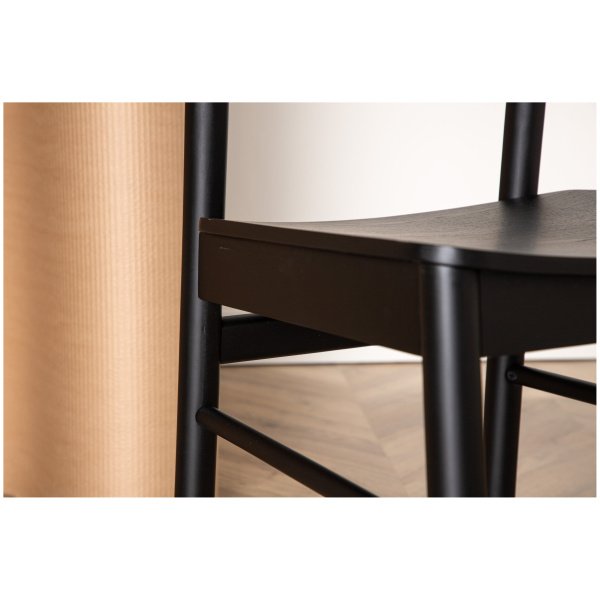 Valgomojo kėdė Montros