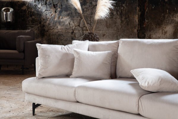 Trivietė sofa Sofia