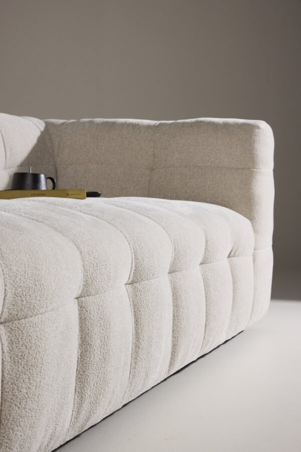 Trivietė sofa Malou