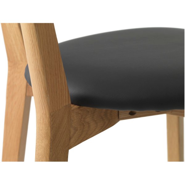 41114202-PERO-COUNTER-STOOL-BLACK-PU_D1 Baro kėdė Pero